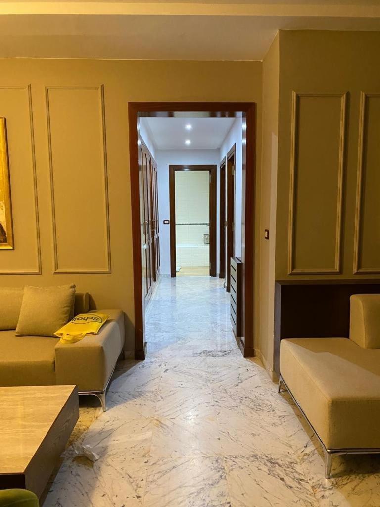 Apartment Magnifique Avec Terrasse Tunisie Mall Tunis